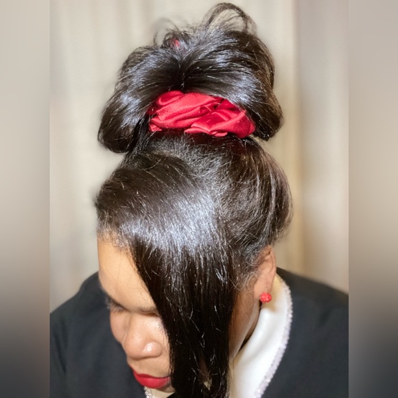 Jumbo Scarlet Satin Scrunchies Handcrafted - Picture 7 of 8